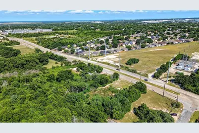 3001 Simpson Stuart Road, Dallas, TX 75241 - Photo 12