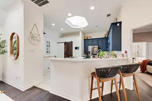 8609 Old Oak Dr, Irving, TX 75063 - Photo 12