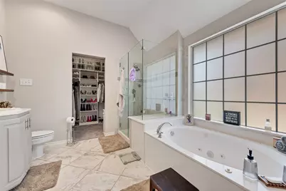 8609 Old Oak Drive, Irving, TX 75063 - Photo 18