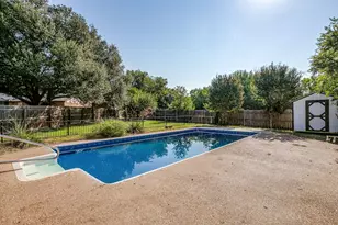 1003 Canton Rd, Cleburne, TX 76033 - Photo 34