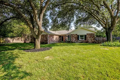 1003 Canton Road, Cleburne, TX 76033 - Photo 2