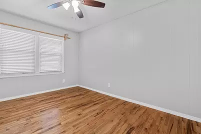 2801 S Hills Avenue, Fort Worth, TX 76109 - Photo 4