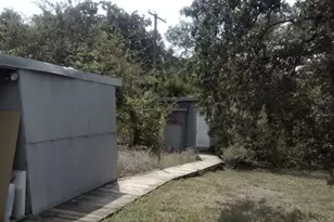 5786 Rockhill Rd, Fort Worth, TX 76112 - Photo 4