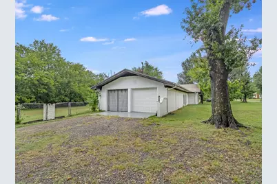 203 S Hogg Street, Streetman, TX 75859 - Photo 8
