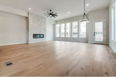 250 E Dallas Road #119, Grapevine, TX 76051 - Photo 10