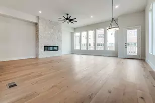 250 E Dallas Rd, Grapevine, TX 76051 - Photo 10