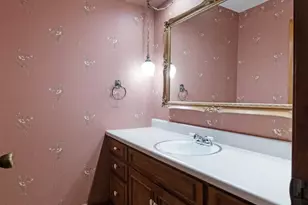 225 34th St SE, Paris, TX 75460 - Photo 16