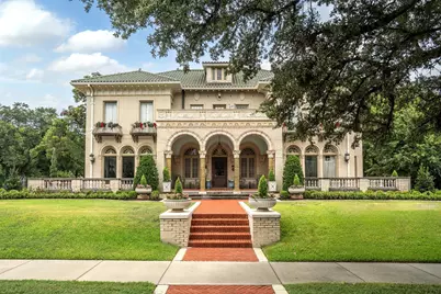 1001 Elizabeth Boulevard, Fort Worth, TX 76110 - Photo 2