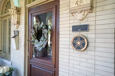 1001 Elizabeth Boulevard, Fort Worth, TX 76110 - Photo 4