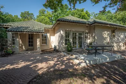 1001 Elizabeth Boulevard, Fort Worth, TX 76110 - Photo 34