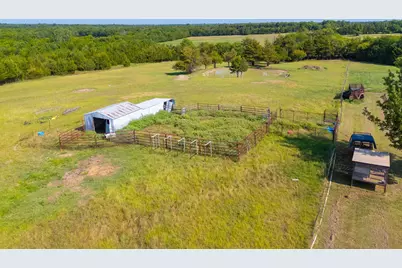511 County Road 2765, Honey Grove, TX 75446 - Photo 10