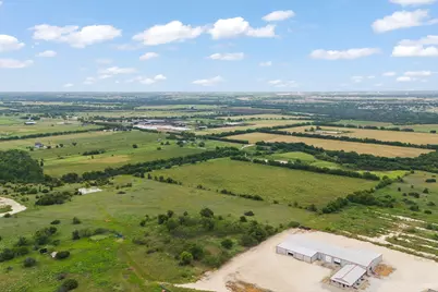 529 County Road 1123, Cleburne, TX 76033 - Photo 10