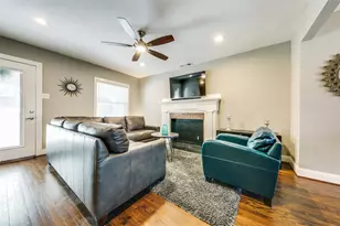 4707 Wateka Dr, Dallas, TX 75209 - Photo 4