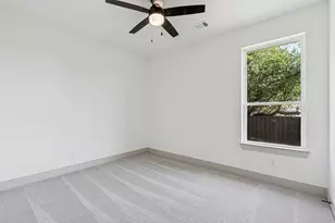 5012 Elizabeth St, Granbury, TX 76048 - Photo 32