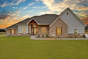 1066 Kingsley Ct, Weatherford, TX 76087 - Photo 1