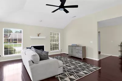 2416 Garden Park Court, Arlington, TX 76013 - Photo 10