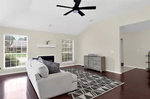 2416 Garden Park Ct, Arlington, TX 76013 - Photo 10