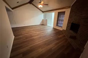 706 Paintbrush Dr, Keller, TX 76248 - Photo 2