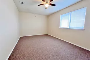 816 Redbud Dr, DeSoto, TX 75115 - Photo 10