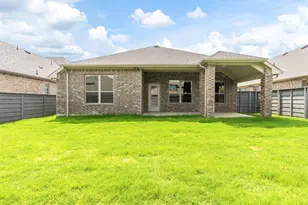 7001 Mapleshade Way, Little Elm, TX 76227 - Photo 18