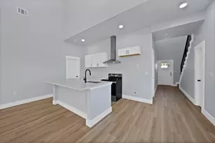 5905 Collins Ct, Granbury, TX 76048 - Photo 6