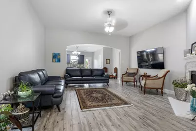 10121 Bridgewater Drive, McKinney, TX 75072 - Photo 6