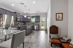 10121 Bridgewater Dr, McKinney, TX 75072 - Photo 14