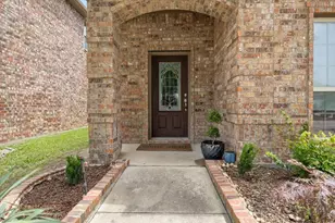 10121 Bridgewater Dr, McKinney, TX 75072 - Photo 2