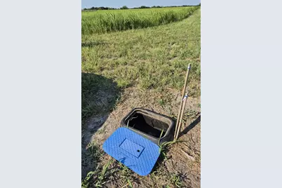 691 Farmer Road, Ennis, TX 75119 - Photo 4