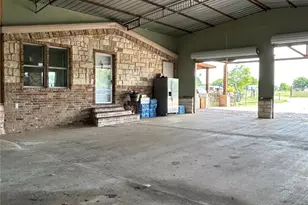 18729 County Rd 620, Venus, TX 76084 - Photo 6