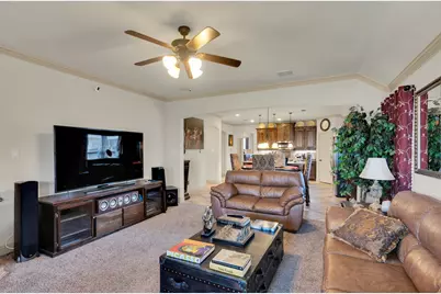 105 Manor Lane, Waxahachie, TX 75165 - Photo 10