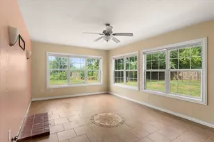 502 Montgomery St, Pittsburg, TX 75686 - Photo 14