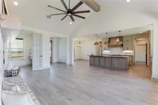 1033 Lilly Ln, Weatherford, TX 76088 - Photo 10