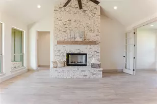 1033 Lilly Ln, Weatherford, TX 76088 - Photo 8