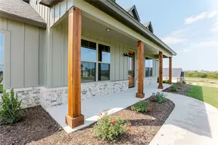 1033 Lilly Ln, Weatherford, TX 76088 - Photo 4