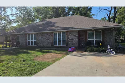 704 Seven Oaks Road, Bonham, TX 75418 - Photo 2