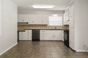 4009 Western Cir, Greenville, TX 75401 - Photo 8