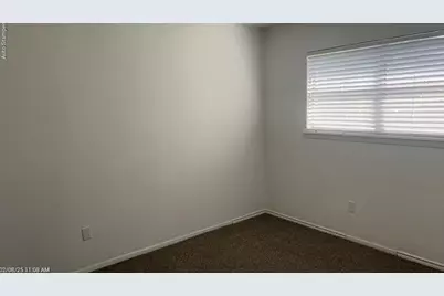 212 Hallbrook Drive, Fort Worth, TX 76134 - Photo 22