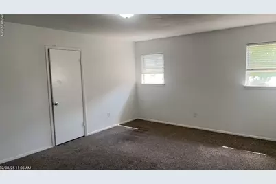 212 Hallbrook Drive, Fort Worth, TX 76134 - Photo 14