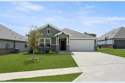 433 Rose, Cleburne, TX 76033 - Photo 1