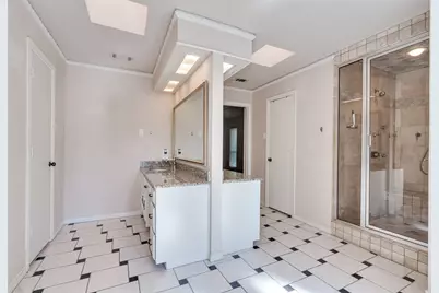 6315 Brook Lake Drive, Dallas, TX 75248 - Photo 18