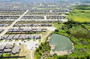 800 Brock Dr, Aubrey, TX 76227 - Photo 2