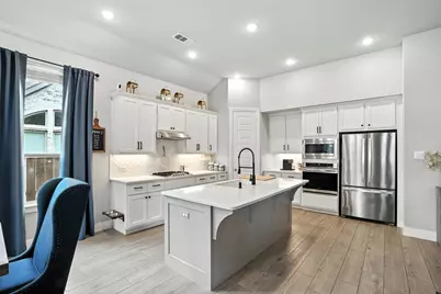 1101 Claiborne Drive, Aubrey, TX 76227 - Photo 16