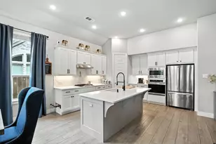 1101 Claiborne Dr, Aubrey, TX 76227 - Photo 16