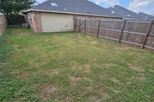 11802 Garden Terrace Dr, Dallas, TX 75243 - Photo 20