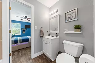 1205 N 17th St, Waco, TX 76707 - Photo 24