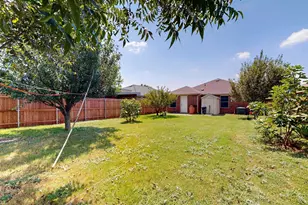 8627 Cedar Post Ct, Dallas, TX 75227 - Photo 28