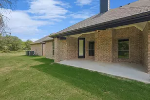 2084 Glenhollow Dr, Weatherford, TX 76088 - Photo 36
