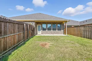 106 Cool Meadows Ln, Red Oak, TX 75154 - Photo 32