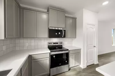 110 Honey Bee Drive, Cleburne, TX 76031 - Photo 8